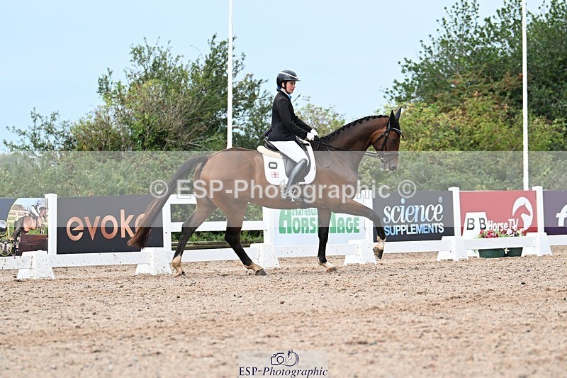 250907-130447-09947 - 031-Rebecca.ParsonageMr.T.STW