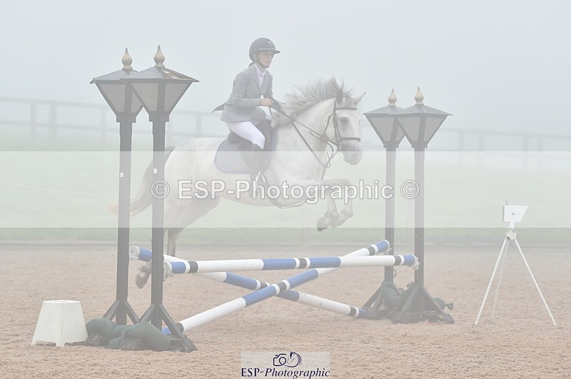 230902A-090614-00156 - Cls 1 Pony Intro 70cm