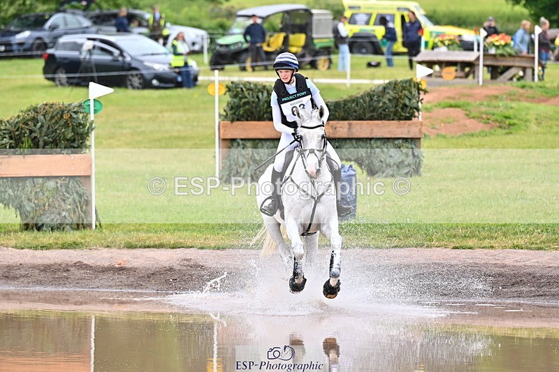 250524A-104407-09387 - A-063-Elizabeth.Barratt-RIDE.FOR.THAIS.CHAMAN.DUMONTCEAU