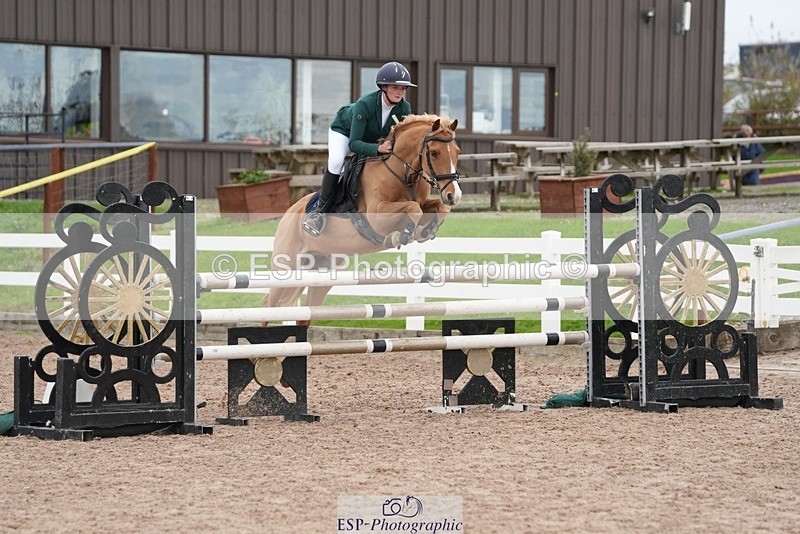 251026-140515-02921 - Cls 9 Pony Fox + 1.10m Open
