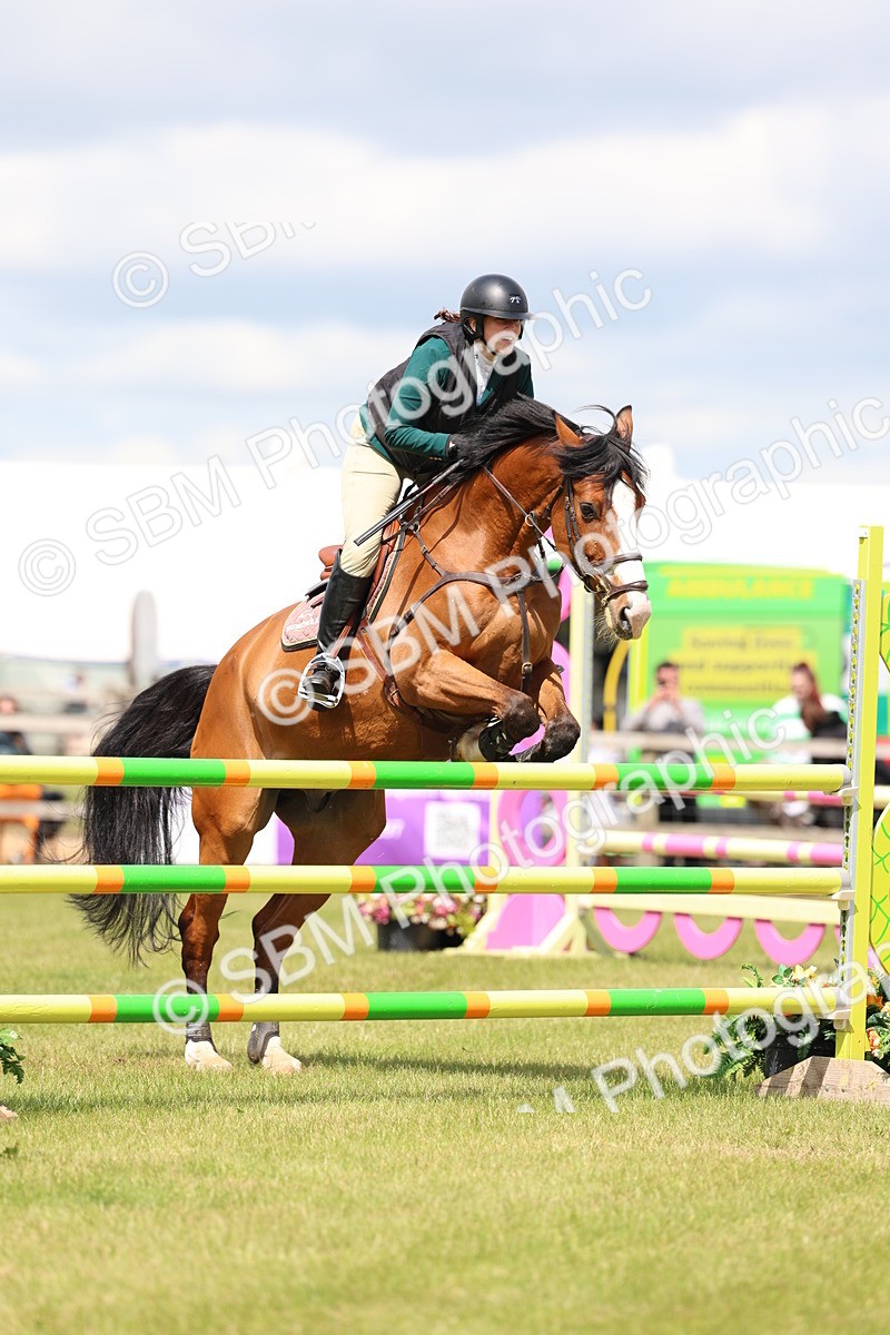 SBM_13830 - Class 206 - Senior Newcomers - 1.10m Open