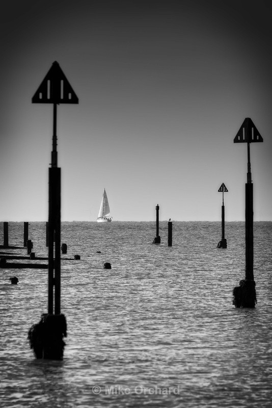 Sail Away -  Orwell Estuary - Felixstowe - Suffolk - Seascapes