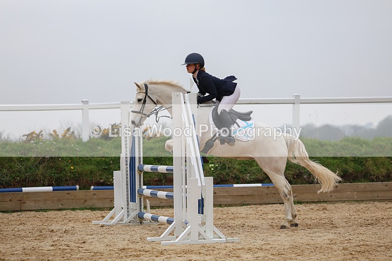 3E7A8493 - Class 14: Pony Discovery/90cm open