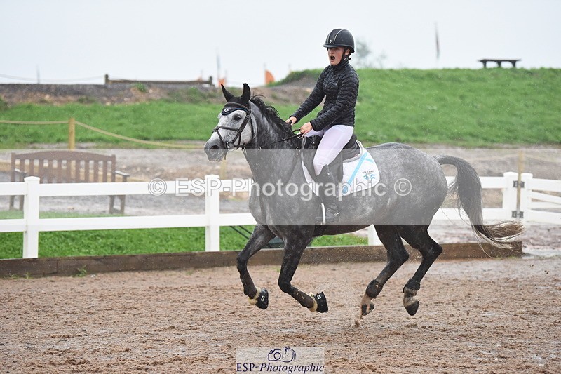 230917A-105934-06382 - Cls 33 British Novice & 90cm Open