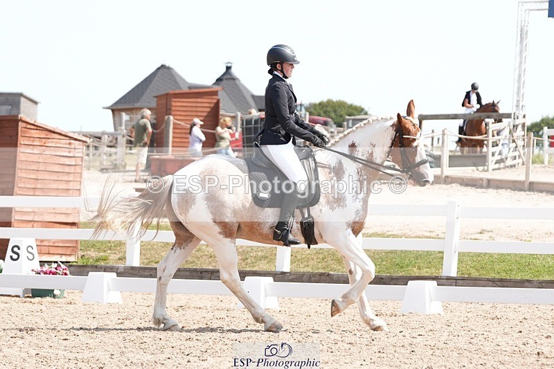 250817-123423-09123 - 161-Isabel.LawsonIn.the.pink