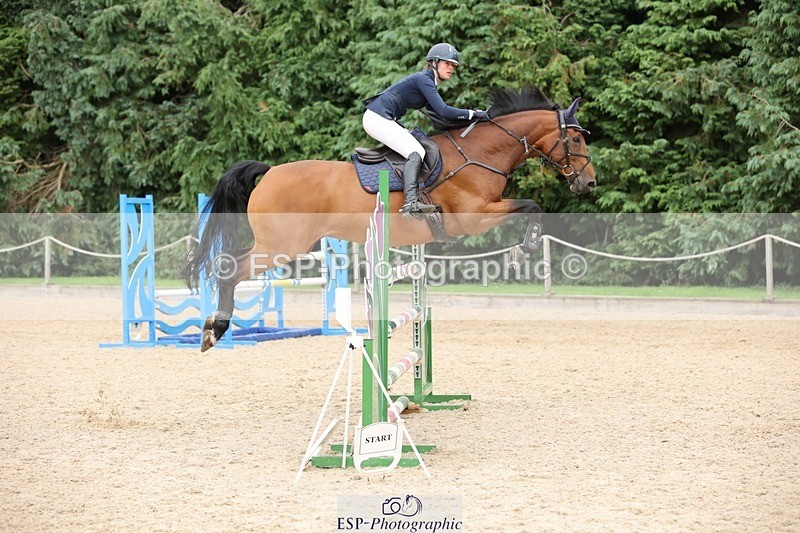 240817-154946-02400 - 06A Snr Fox 1.20m open