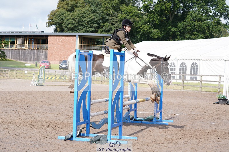 240824X-114636-23644 - 80cm Round 1 12.00 to 13.00