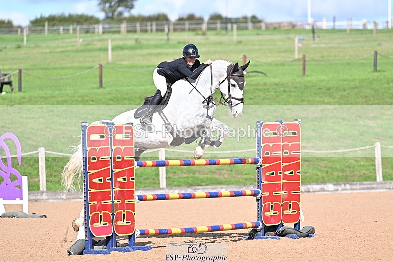 260923B-155259-01080 - Cls 06 Snr Fox & 1.20m Open