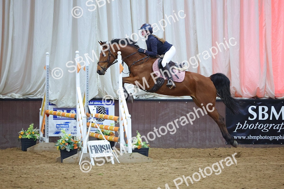 SBM_007387 - Class 19 - Equissage Pulse Senior British Novice/ 90cm Open - First Round (0.90m)