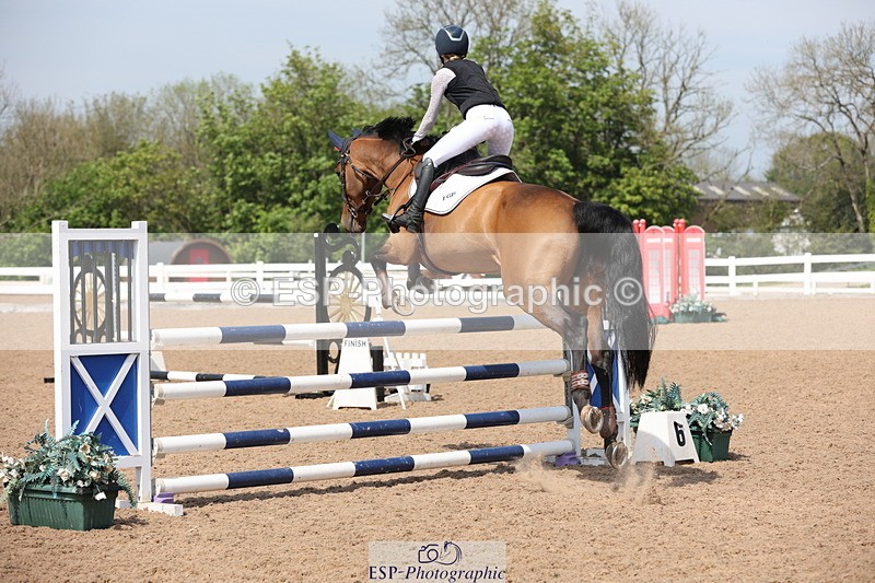 240510A-144349-07816 - Cls 17 1.05m National Am Quali