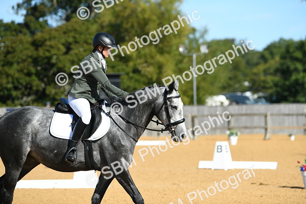SBM_17970 - D4 - Small Tour Championship - Intro B