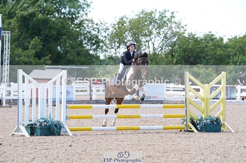 250627-164032-00134 - Cls 2 Pony Intro 80cm