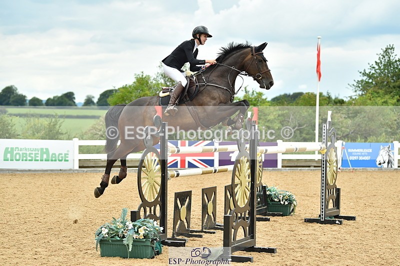 230720A-135742-03250 - Cls 21, 1 Star Gold 1.30m