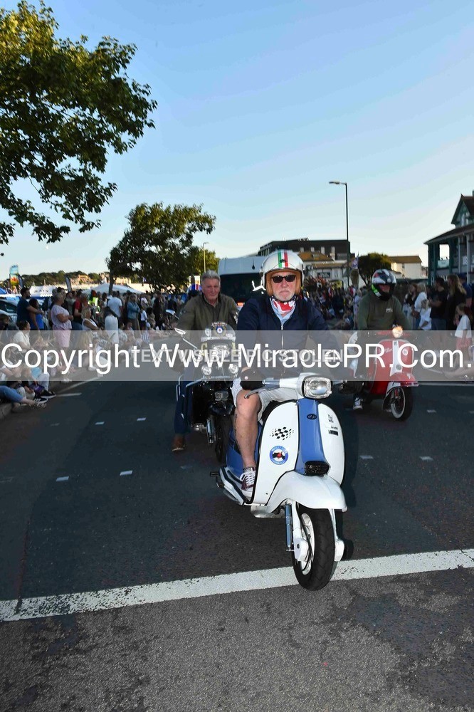 SH4_3485 - Carnival Procession.
