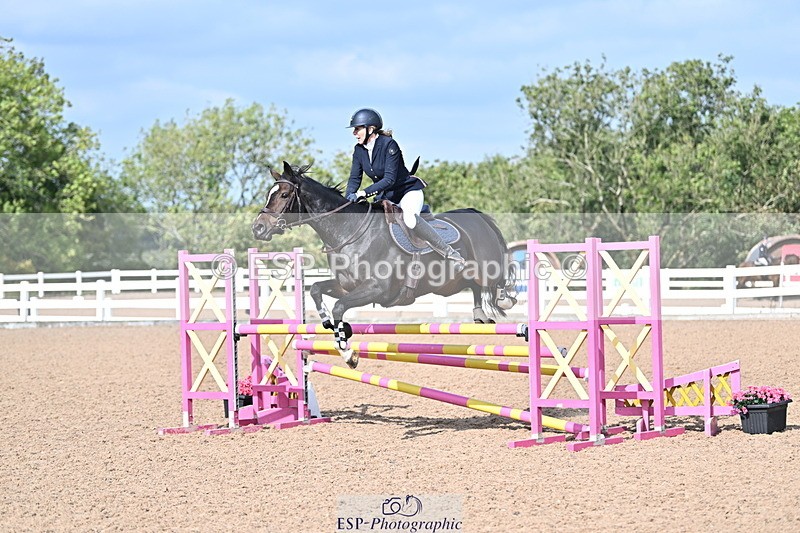 241004A-125559-02147 - Fri 09 95cm Amateur Quals