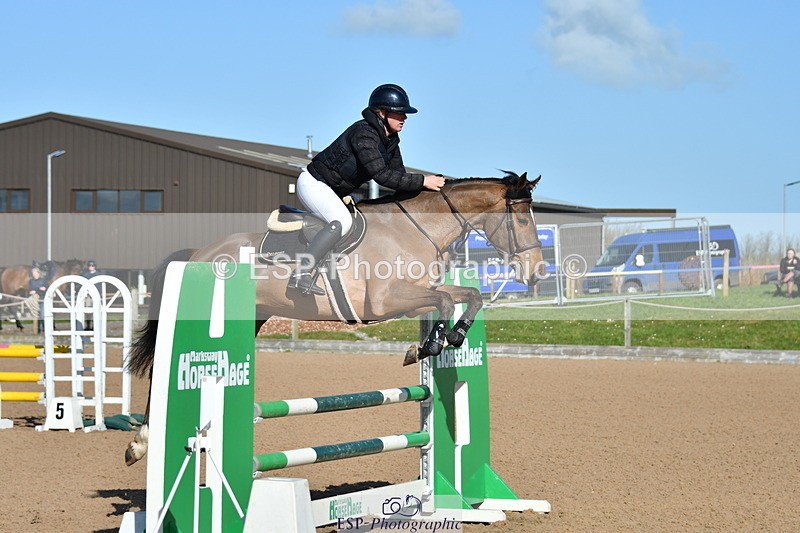 240306A-104328-00199 - Cls 1 British Novice and 90cm Open