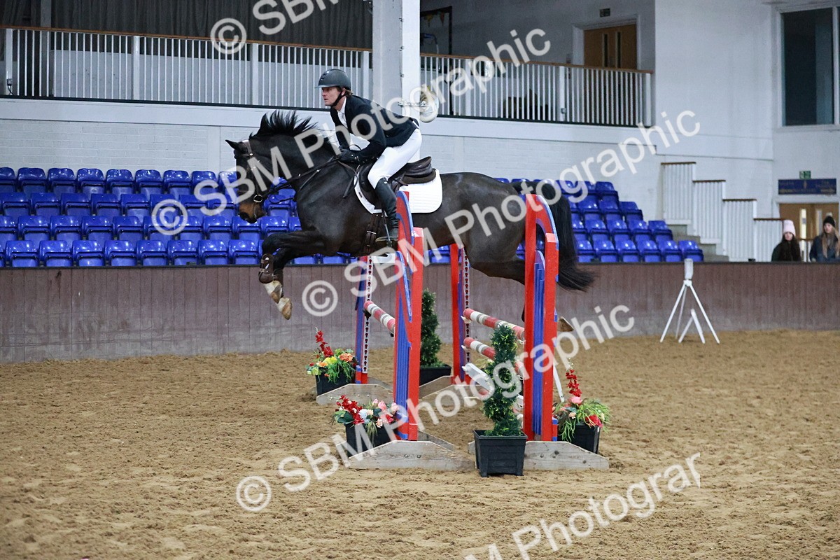 SBM_003877 - Class 16 - Senior Discovery - 1.00m