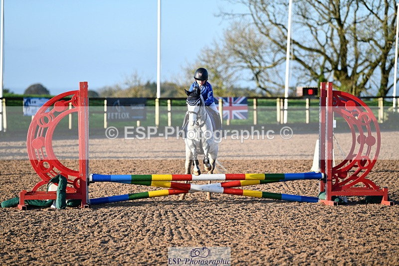 241026A-085723-00336 - SAT Cls 19 Clear Round 50cm