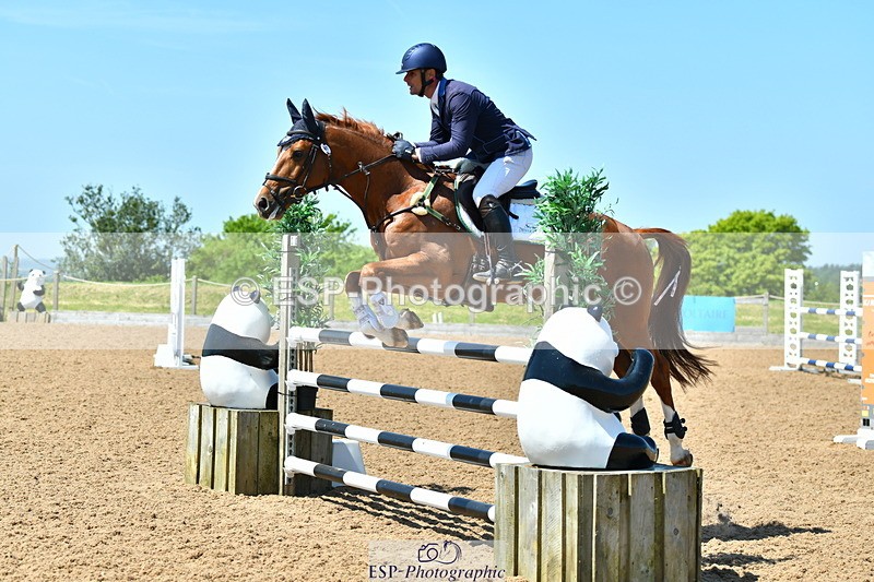 230527A-120258-04345 - Cls 15 Foxhunter