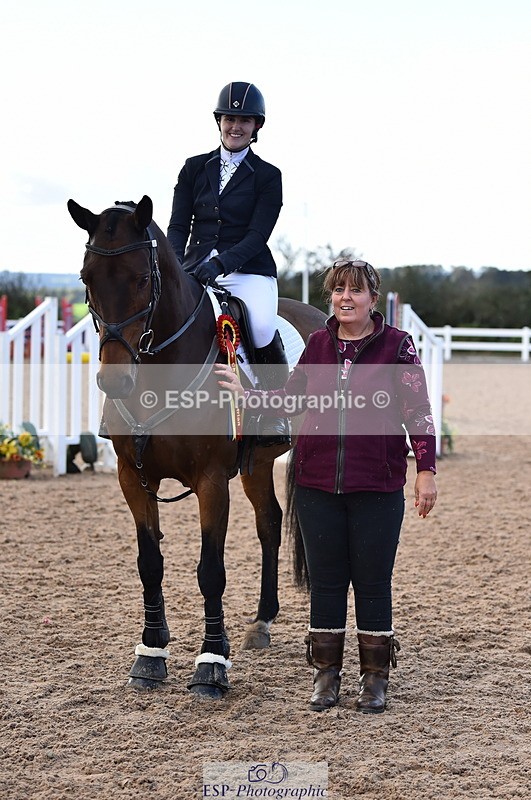 231014A-145726-05401 - Cls 15 1.05m Amateur Q 2nd R