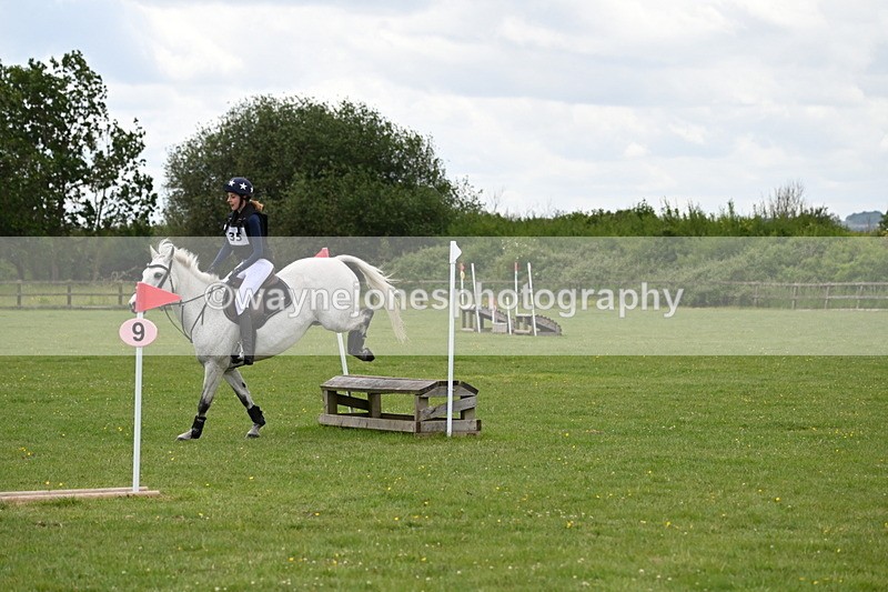 WJ6_3571 - Class 5 80cm Pairs