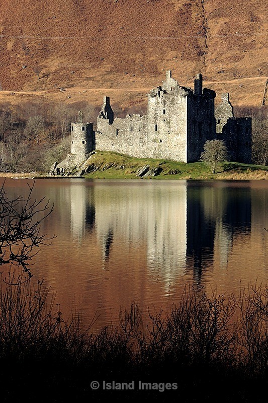 Still waters - Kilchurn Castle