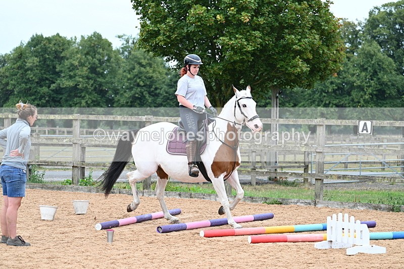 WJ7_9855 - Poles 14:00