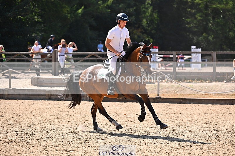 250817A-144229-04664 - Cls 21 Snr Newcomers