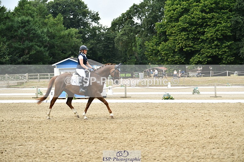 250718A-121124-01364 - 144-Verity.Perry-Vogue