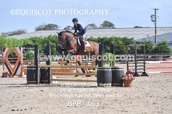 BPP_3637 - CLASS 4 Senior BritiNovice/ 90cm Open