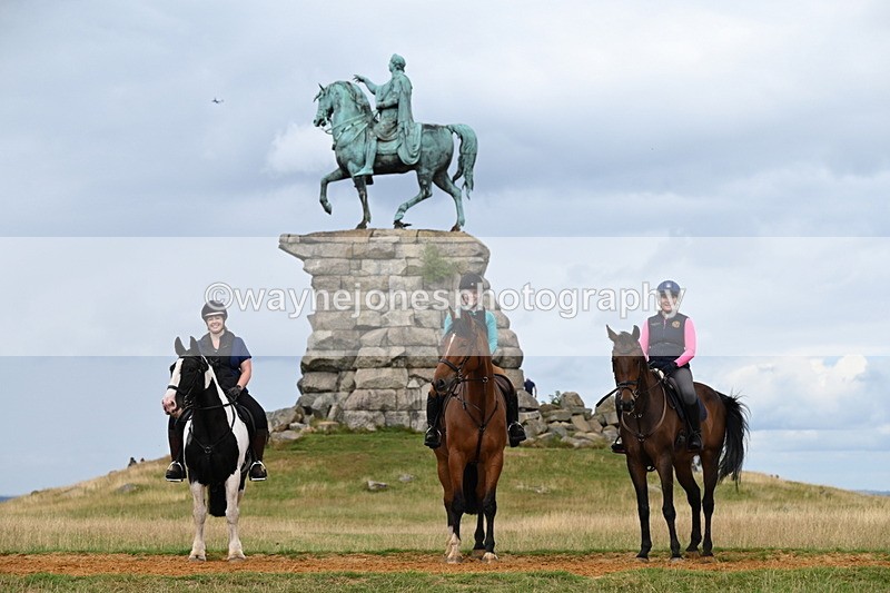 DSC_7855 - Time at Statue 13:16 to 13:52