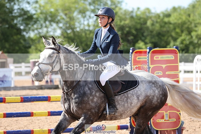 240629A-171430-08307 - Cls 13 Stepping Stones 128cm + 138cm