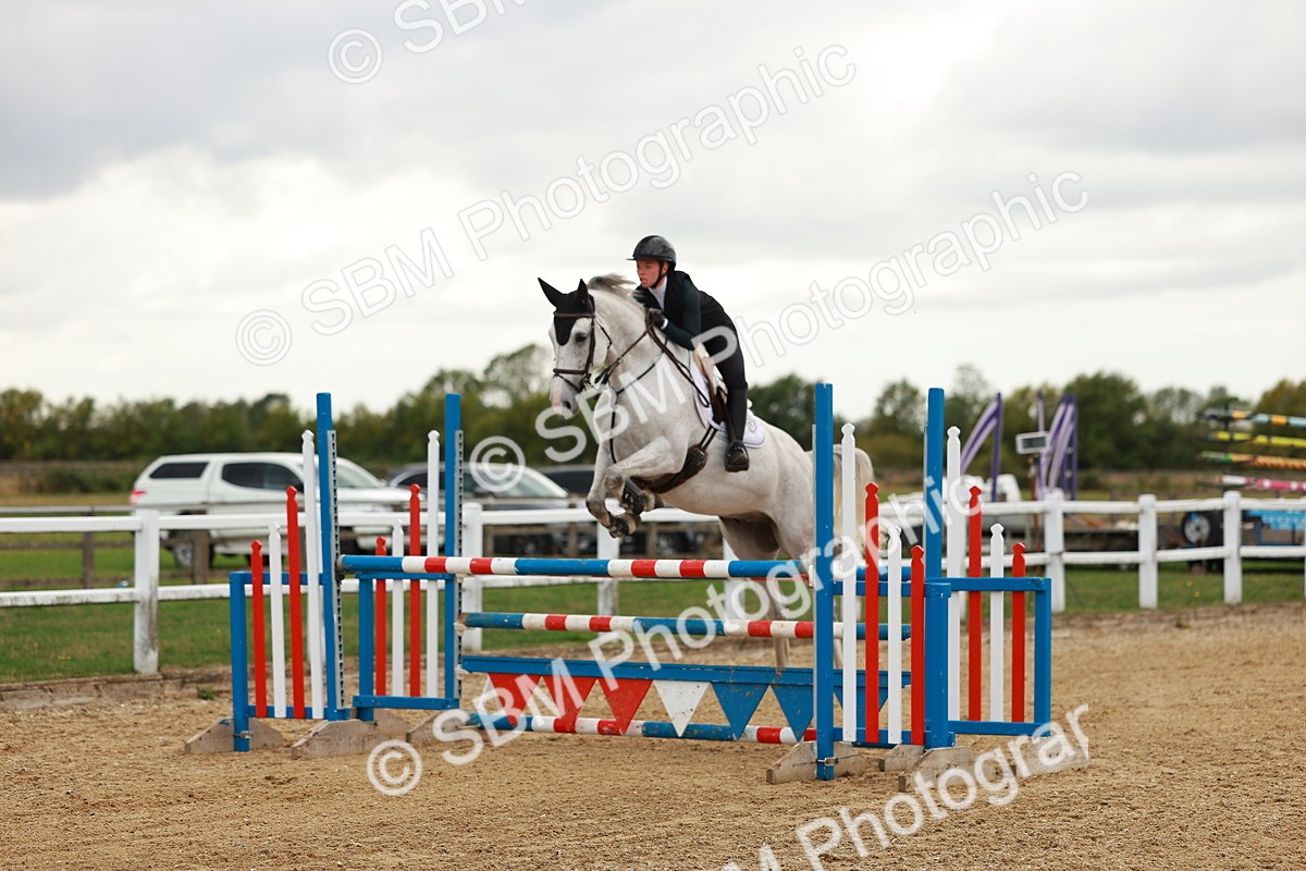 SBM_001460 - Class 4 - Senior Newcomers - 1.10m