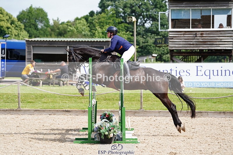 250613A-100938-01213 - Cls 9 85cm Amateur Quali