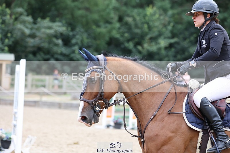 250705A-175420-16671 - Cls 37 1.05m Amateur Quali