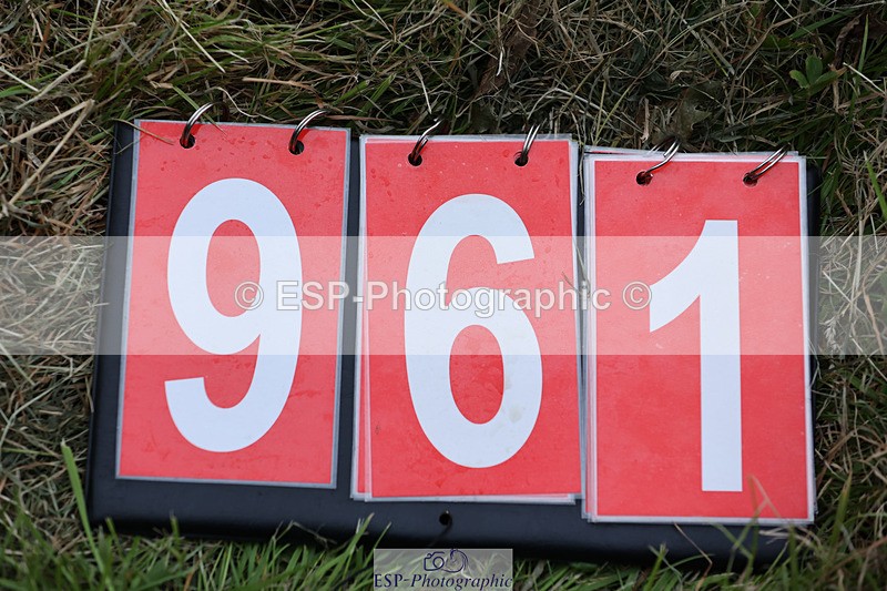 240825X-180204-38471 - 80cm XC 17.30 to End