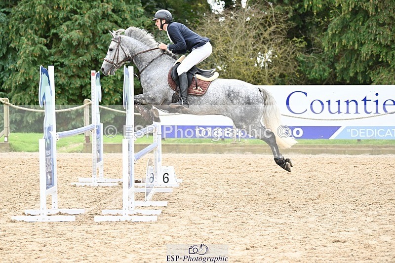 230930-123445-00524 - Cls 5 Pony Foxhunter & 1.10m Open