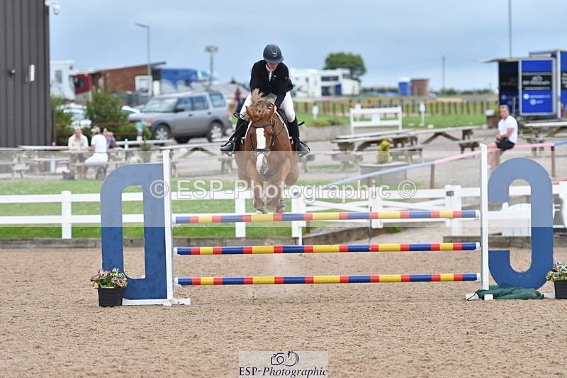 240727A-160605-06561 - Cls 24 1.05m Amateur Qualifier