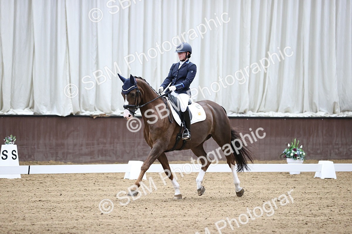 SBM_019012 - Class 21 - Medium 73 - 9.00-10.00