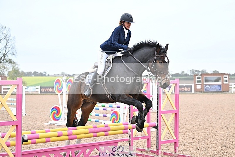 251015-100530-00021 - Clear Round