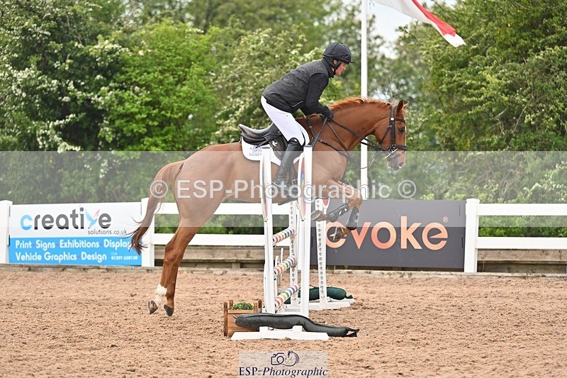 260508-091029-04345 - Cls 17 British Novice and 90cm Open