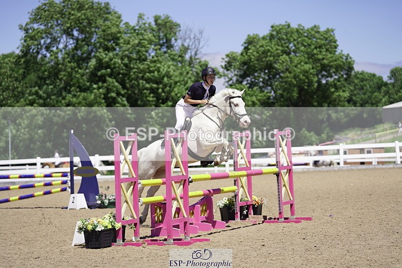 230624A-125516-01441 - Cls 24 Pony Discovery & 90cm Open