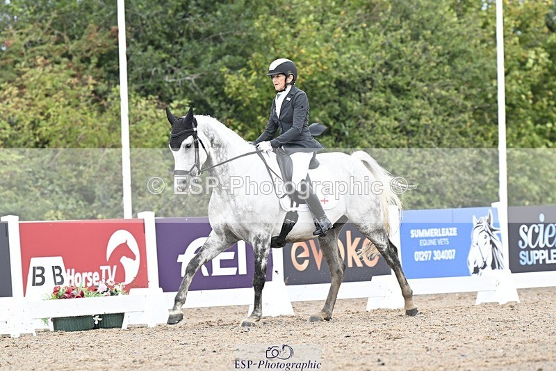 250907-111202-06534 - 072-Jan.ChoppingSeal