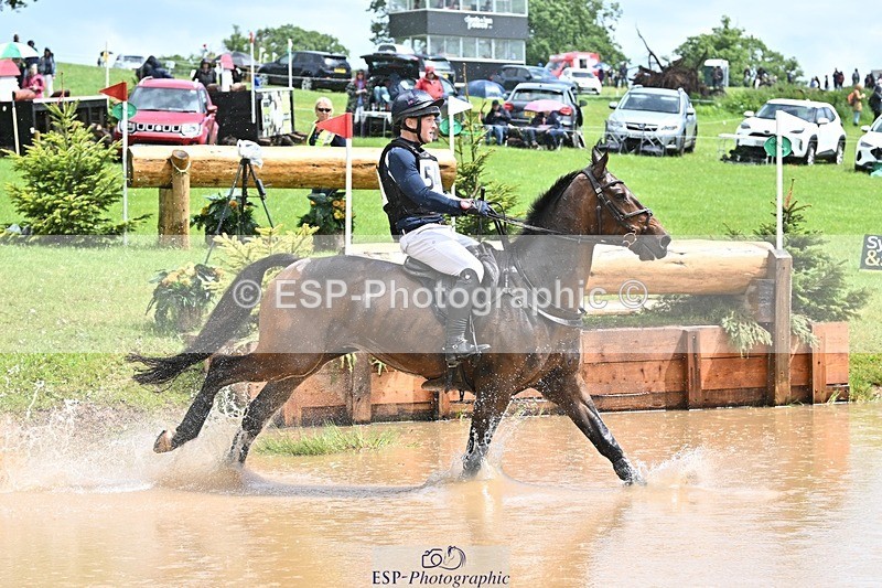 240526-131513-22755 - 541-FRIENDSHIP_VDL-Aaron_Millar