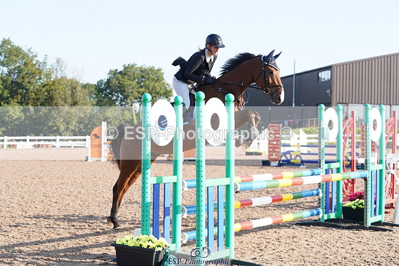 240915A-085132-08505 - Cls 31 Snr British Novice and 90cm Open