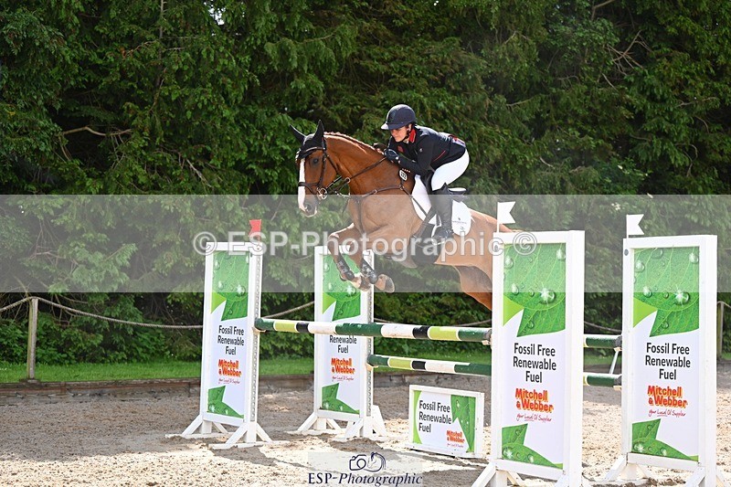 240526-105021-20183 - 322-CHILLI_KING-Gemma_Stevens