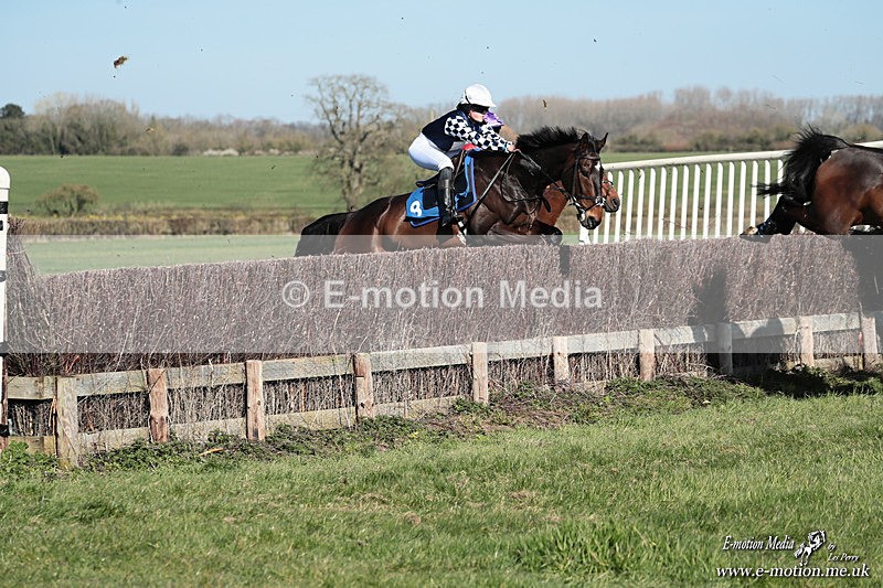 PtP 210326 363 - VWH Cirencester Races 21/03/26