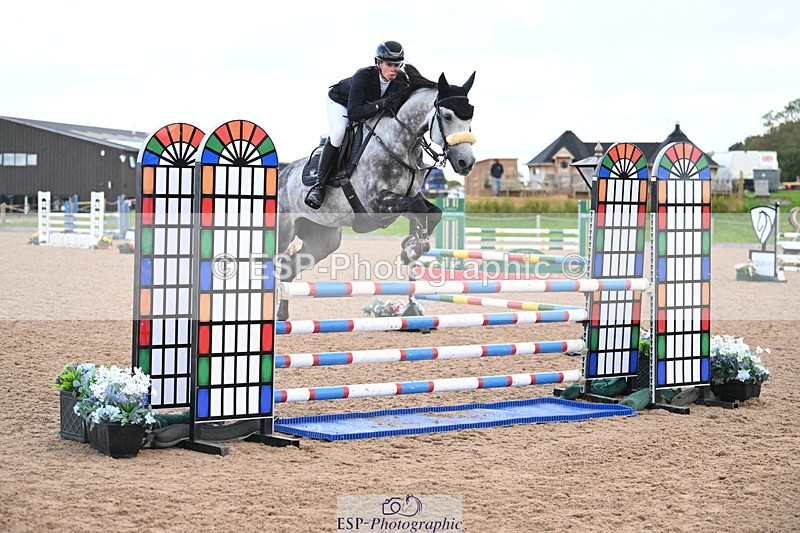 240912A-111509-00522 - Cls 2 Snr Newcomers