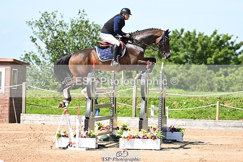 240719A-114201-10600 - Cls 2, 3 Star Small Tour 1.40m