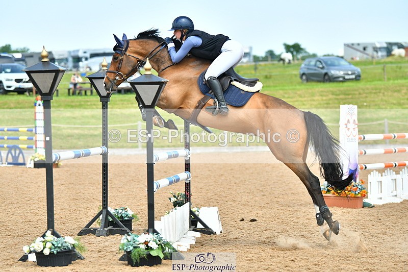 230609A-134627-01217 - Cls 4 1.20m Open